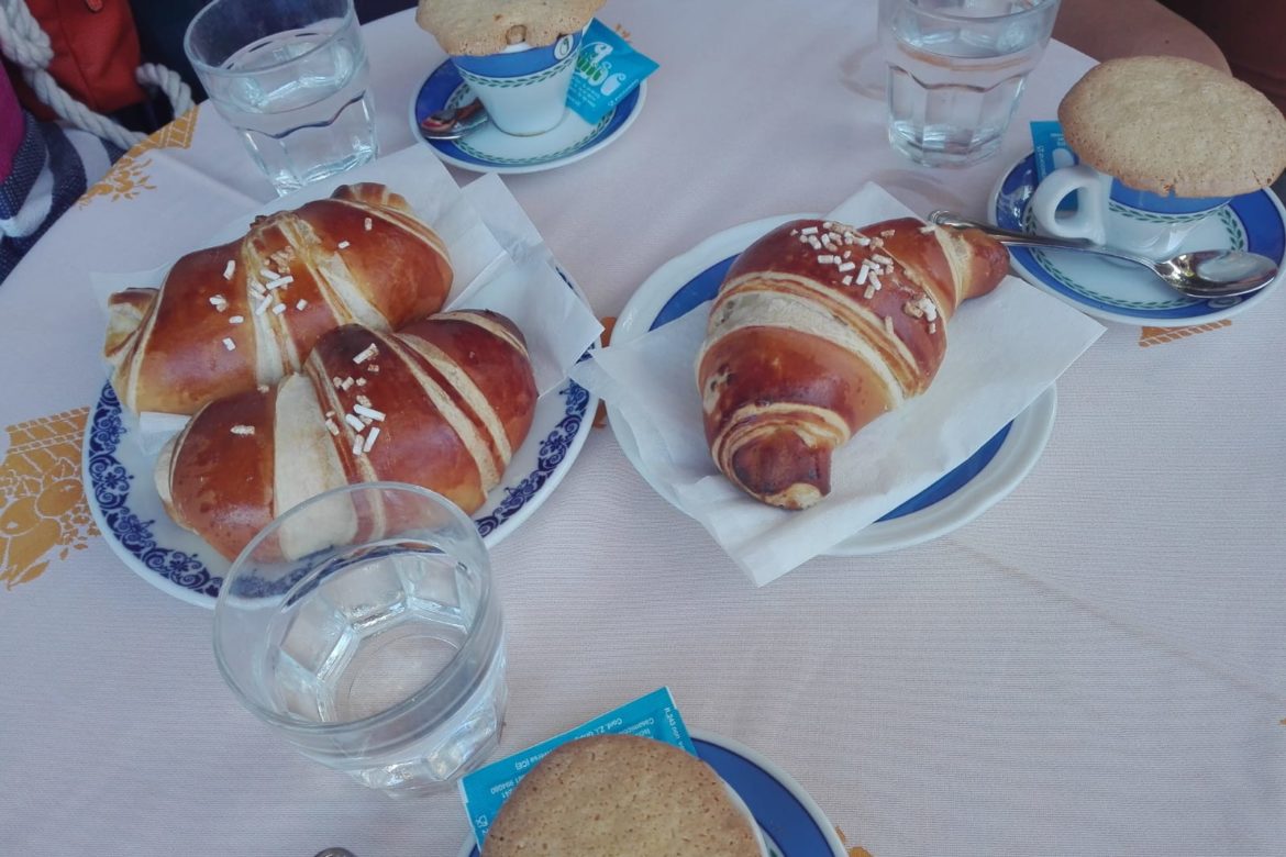 COLAZIONE ALL’ISCHITANA