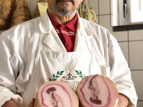 I CALABRESE QUATTRO GENERAZIONI DI CHIANCHIERI  NEL CENTRO STORICO DI SAN MARZANO SUL SARNO